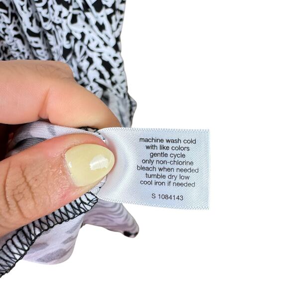 Lane Bryant NWT Black & White Print Jersey Knit Stretch Faux Wrap Maxi Dress - Picture 12 of 12